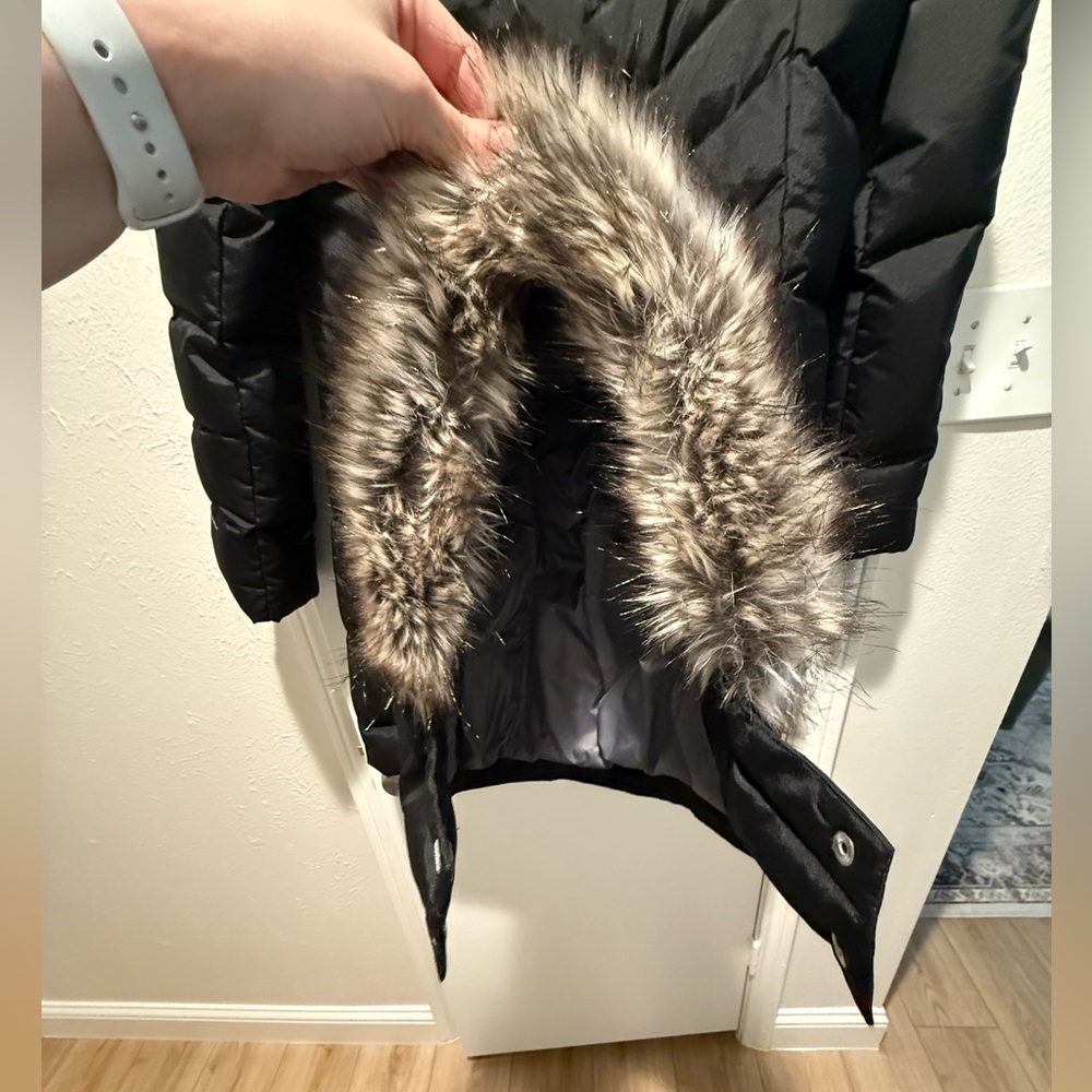 Eddie Bauer Women's Black Puffer Jacket - Picture 11 of 15